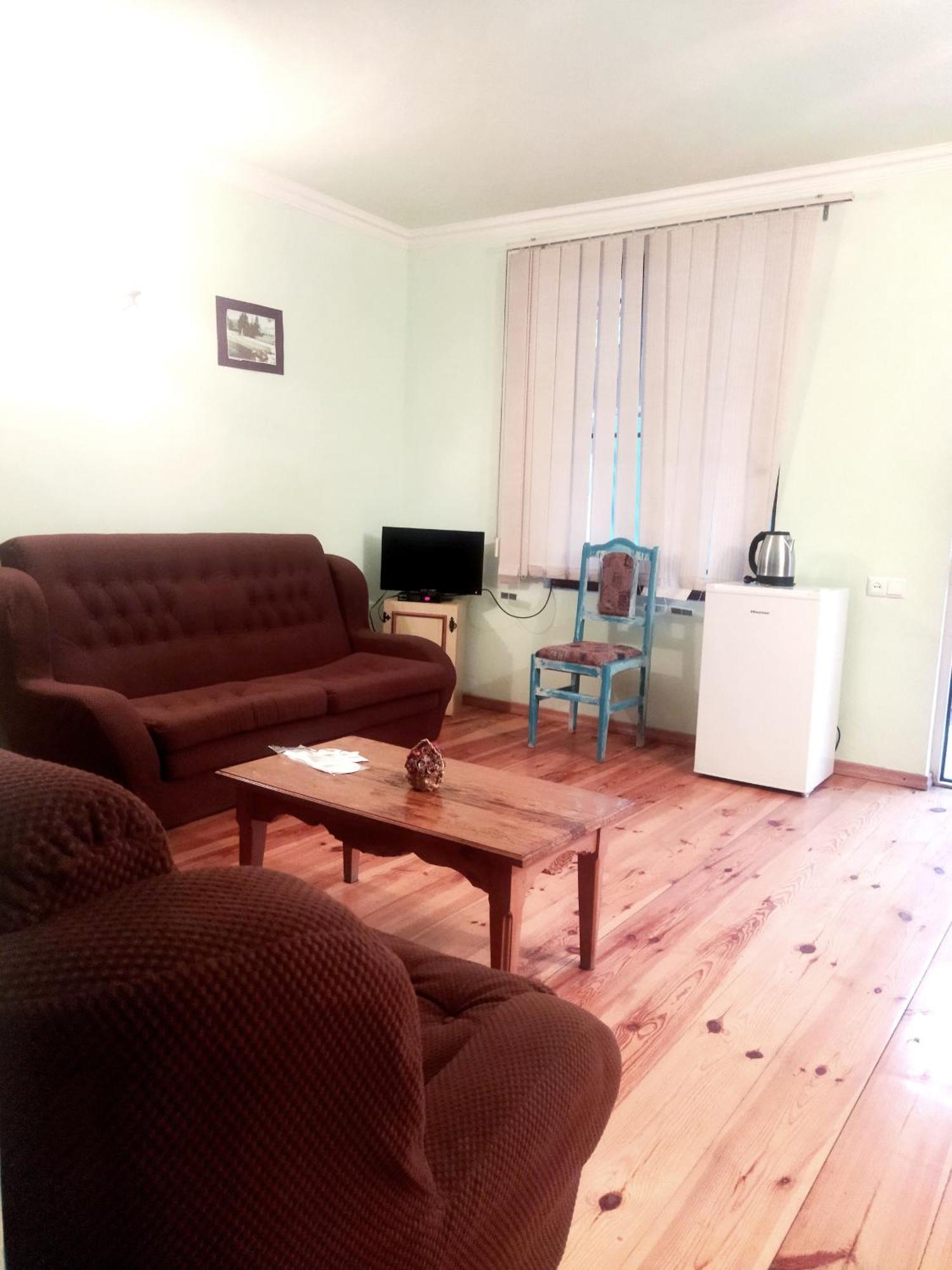Asine Dilijan Bed & Breakfast Exterior photo